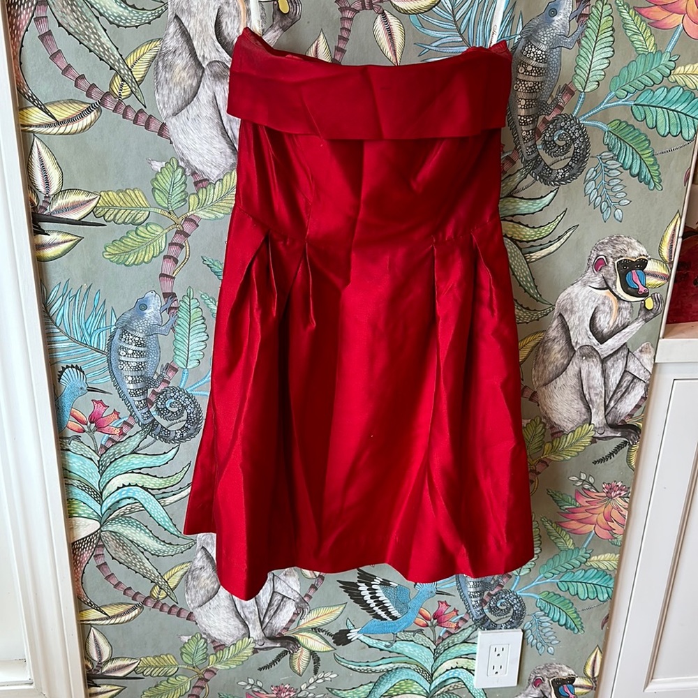 Silk dress with pockets!